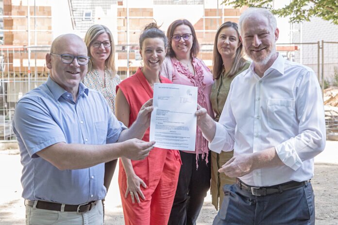 Übergabe des Förderbescheides