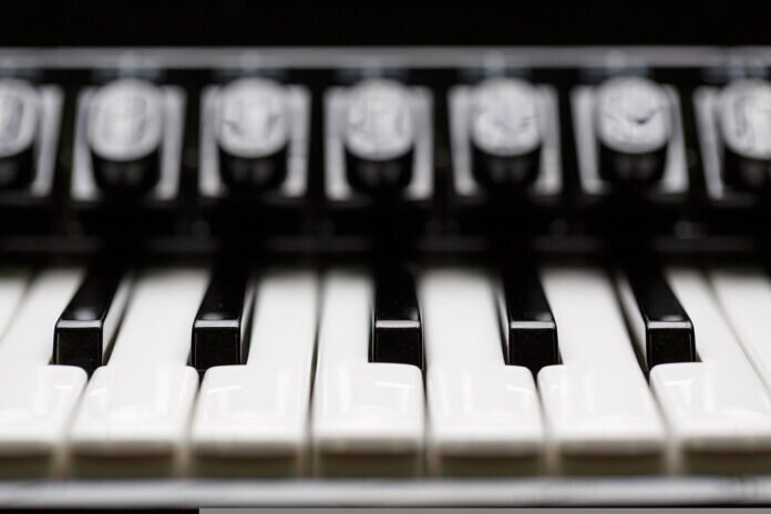 Klavier Symbolbild