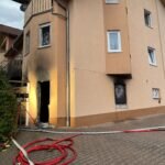 Brand in Mehrfamilienhaus