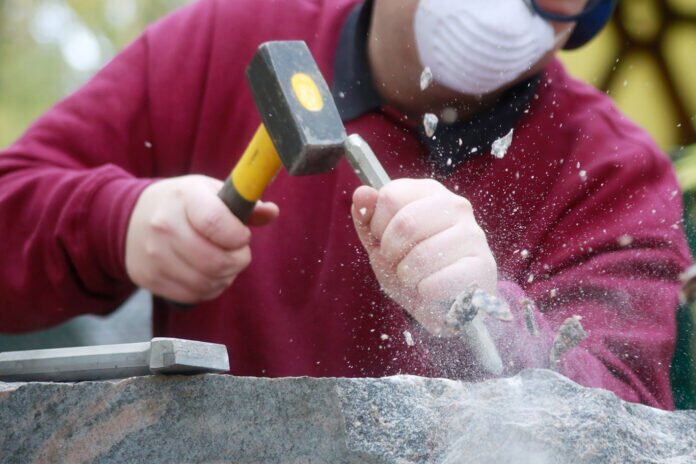 IG BAU Steinmetz - Foto Alireza Khalili