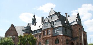 Landratsamt am Wiesenmarktmontag geschlossen