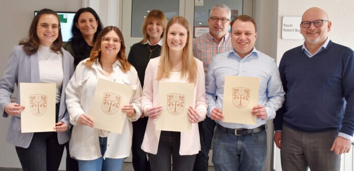 Landrat gratuliert neuen Verwaltungsfachwirten