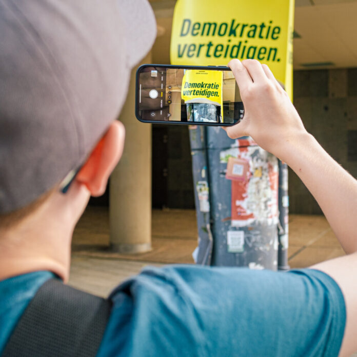 Demokratie_verteidigen©Marco-Larousse