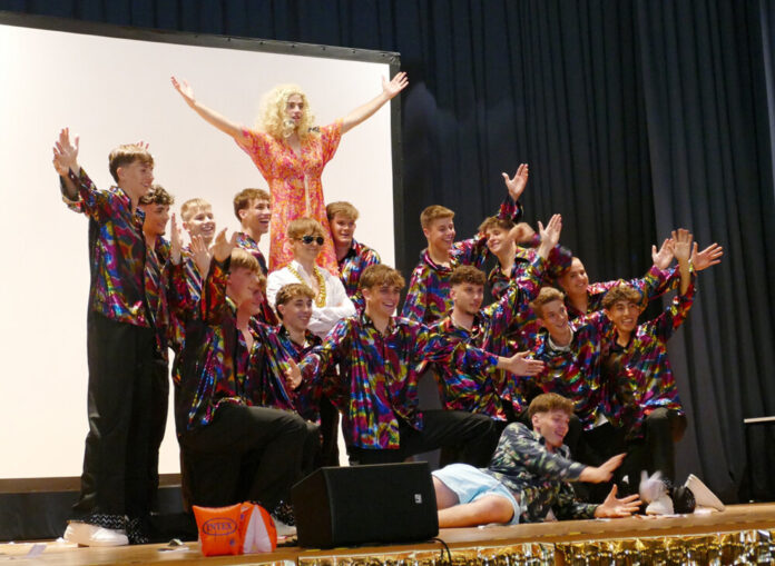 Abifeier.Männerballett