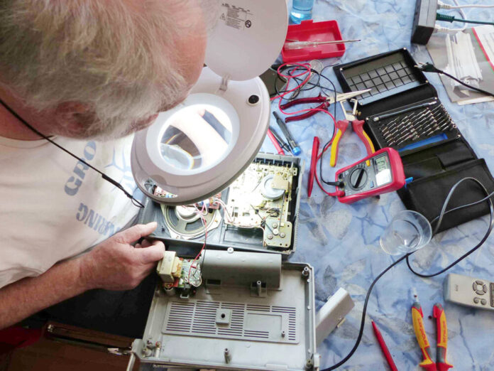 25 09 06 Repair Cafe FotoOberzent