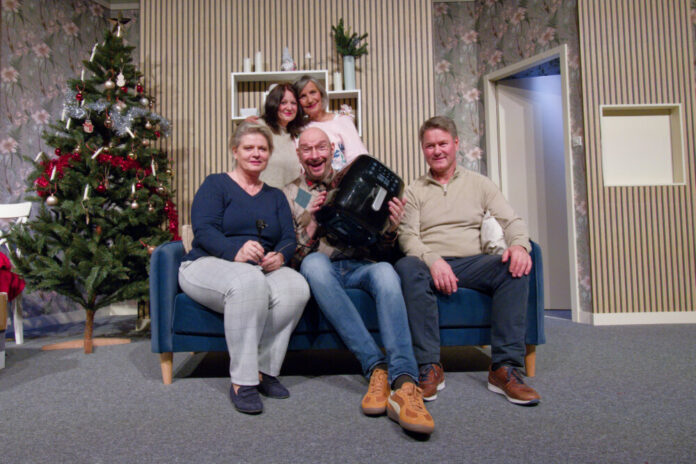 Szenenfoto_Das-perfekte-Geschenk_©Dominique Leppin (14)