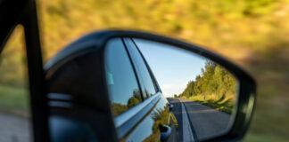 Polizei sucht Zeugen nach Unfallflucht bei Zell