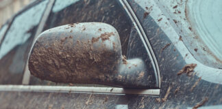 Unbekannte verursachten Schaden von 1500 Euro