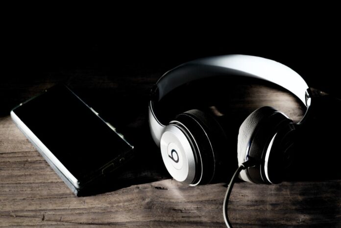 clickerhappy-headphones-2954343