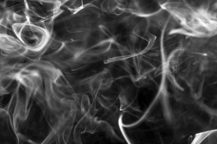 freecreativestuff-smoke-2721311