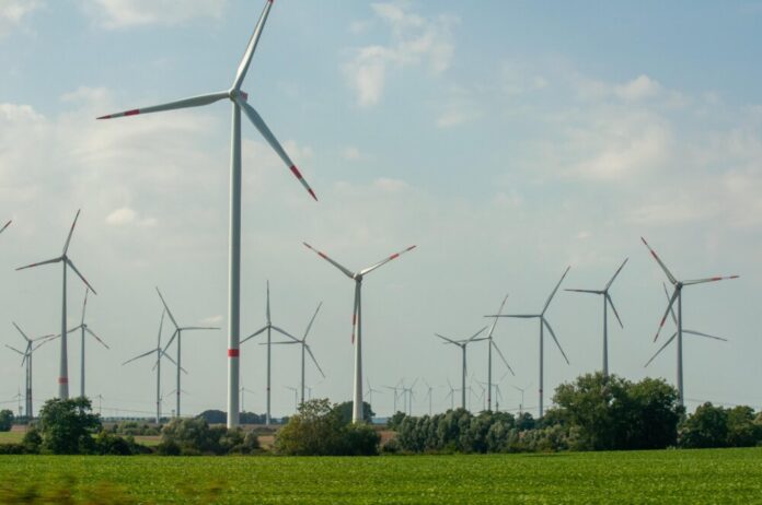 wal_172619-windmills-6626200