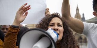 Protest gegen Sozialabbau wächst