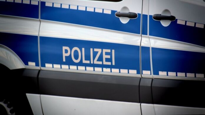 techline-police-2808325_1920