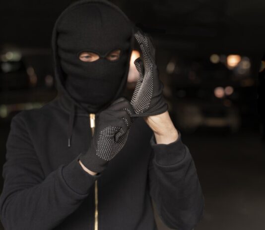 Einbruch auf der Erbacher Kerb