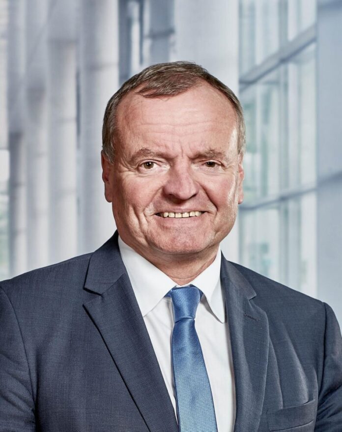 Portrait Prof. Spitzer (1)