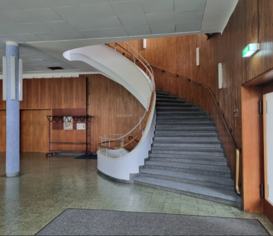 Sanierungsplanung der Odenwaldhalle vorgestellt
