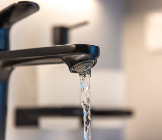 Spülung des Trinkwasserleitungsnetzes in allen Ortsteilen von Höchst