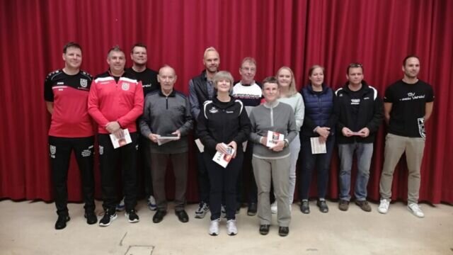 In allen Altersklassen durften sich Sportler des TSV 1875 Höchst über Ehrungen für herausragende Leistungen freuen. Fotos: Matthias Mann